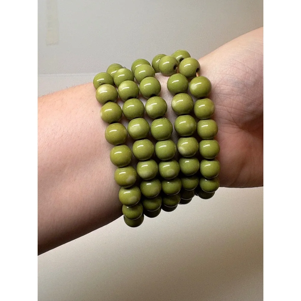 Unbranded olive green